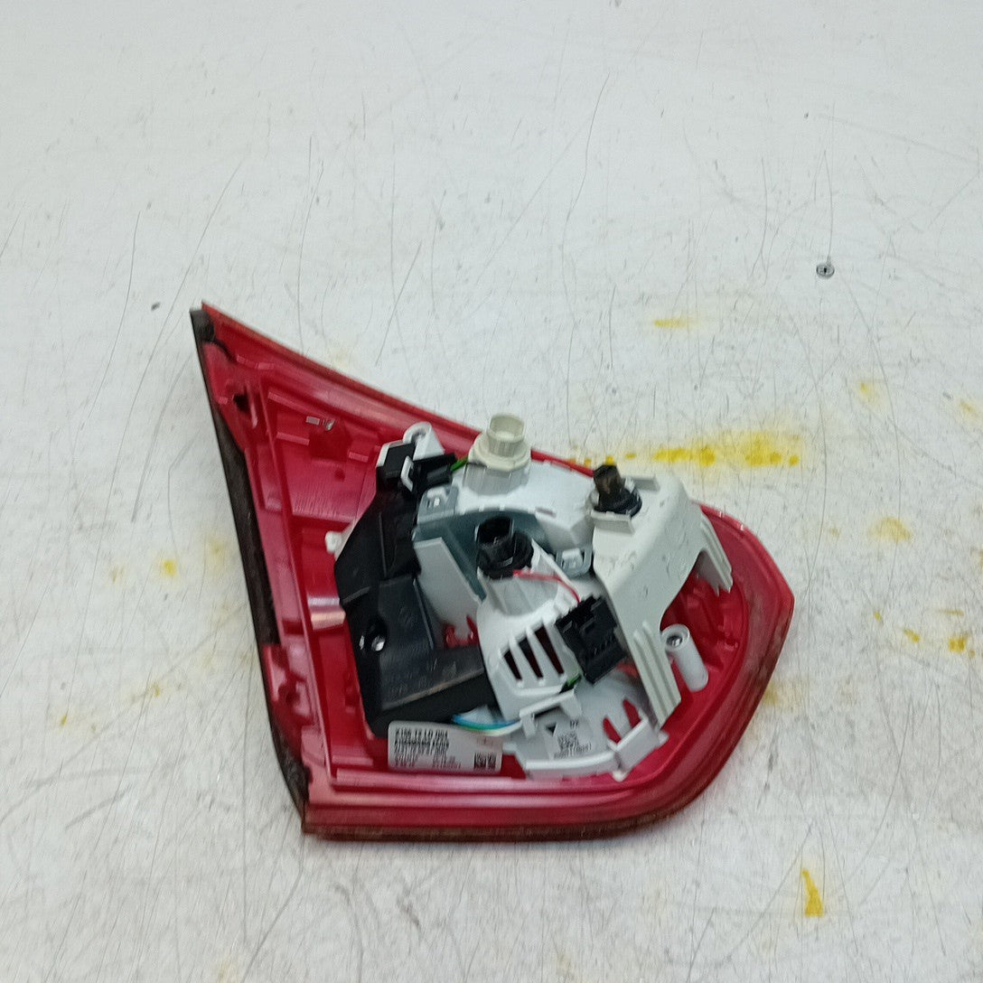 MERCEDES GLA X156 DRIVER RIGHT  REAR INNER TAIL LIGHT A1569060458 2015 FMT286