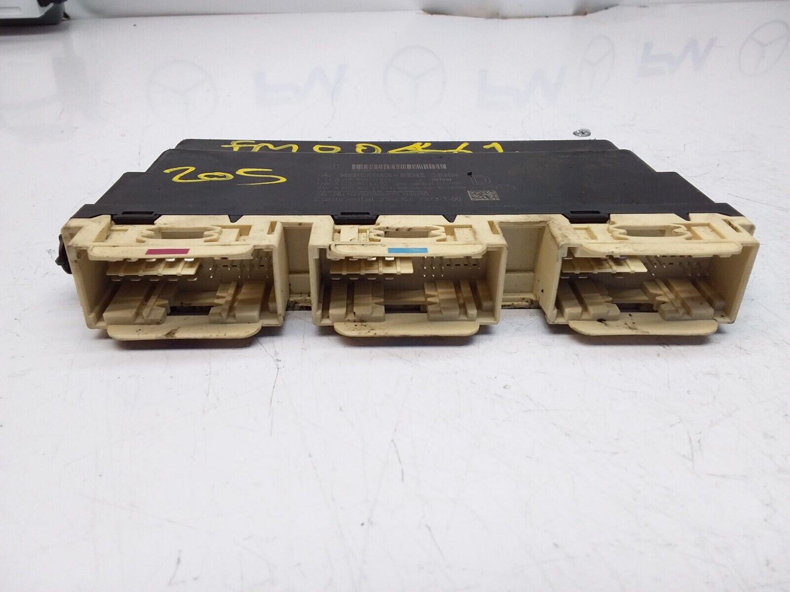 MERCEDES C-CLASS W205 FRONT RIGHT SEAT CONTROL MODULE A2059005122 FM00461