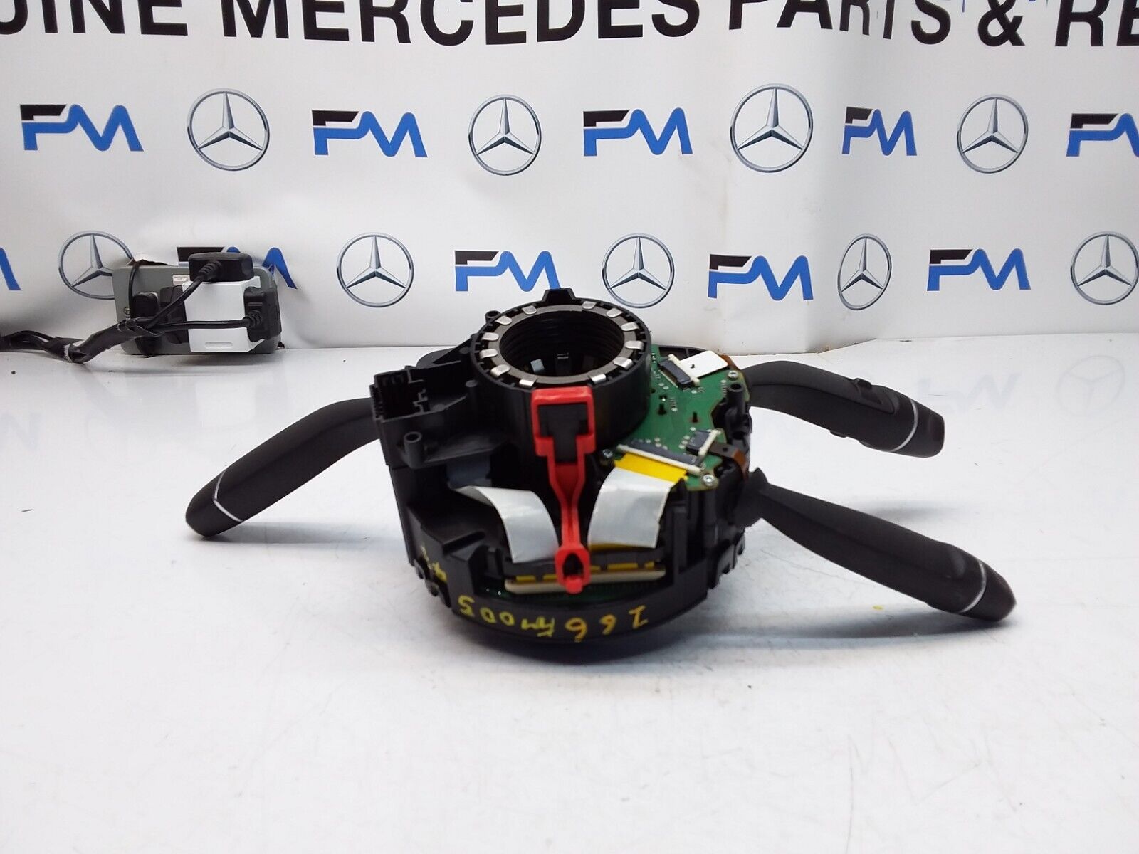 Mercedes  GLE W166 INDICATOR/WIPER GEAR SELECT + SQUIB  2012 FM00547