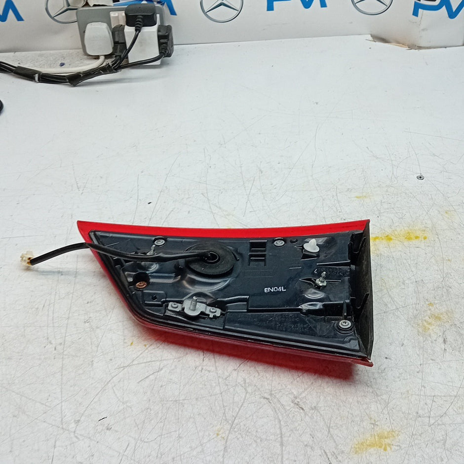 MITSUBISHI OUTLANDER MK3 PASSENGER SIDE LEFT REAR INNER TAIL LIGHT 2013 FMT302