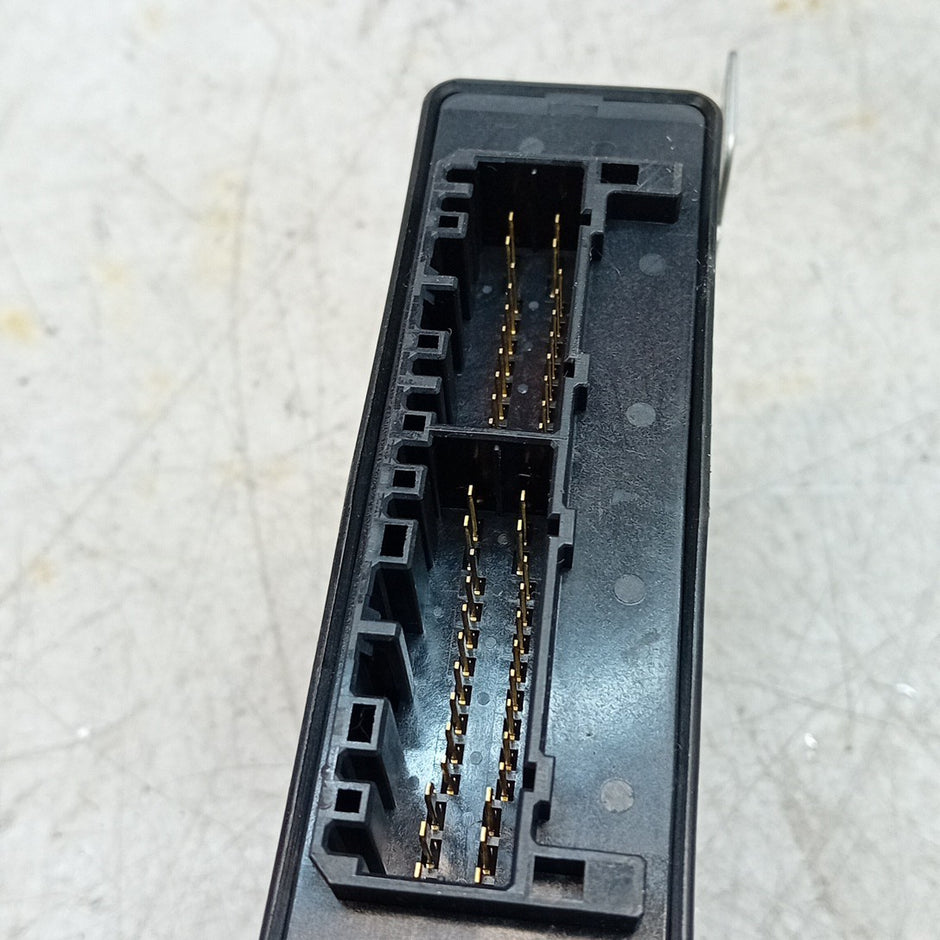MITSUBISHI OUTLANDER 9499D054 BATTERY CONTROL MODULE MK3 FM001616