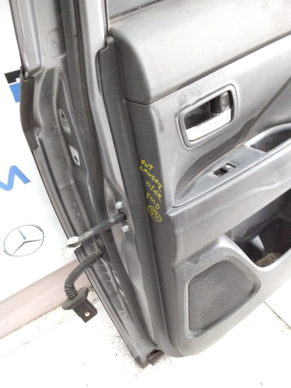 MITSUBISHI OUTLANDER MK3 DRIVER REAR DOOR OSR GREY 2013 COMPLETE FMD331
