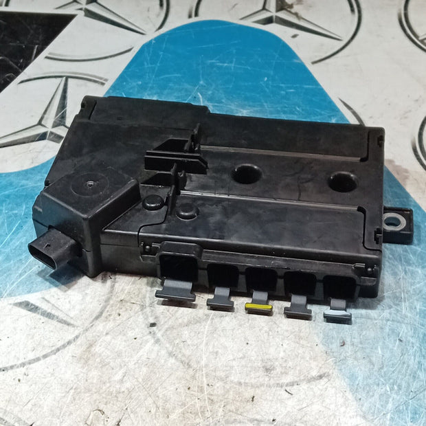 MERCEDES BENZ C CLASS W205 FUSE BOX RELAY DISTRIBUTION BOX A2055402850