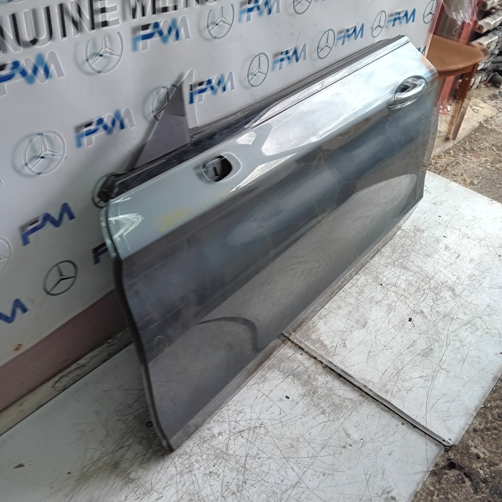 MERCEDES C-CLASS C205 CP PASSENGER FRONT DOOR NSF 2016 ON GREY COMPLETE FMD403