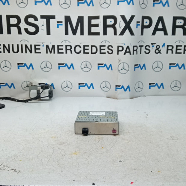 MERCEDES BENZ S-CLASS W222  2014-2021  RADIO TUNER BOX  A2229008911 FM001282