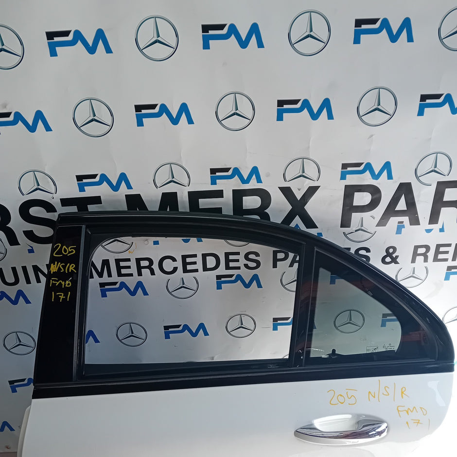 MERCEDES C-CLASS W205 COUP PASSENGER REAR DOOR NSR WHITE 2014 ON COMPLETE FMD171