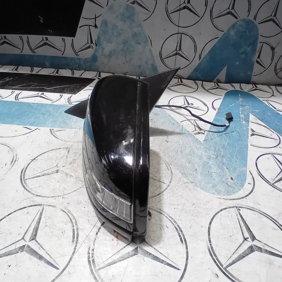 2015- 2019 MERCEDES BENZ CLA W117 PASSENGER SIDE WING MIRROR A1178101319