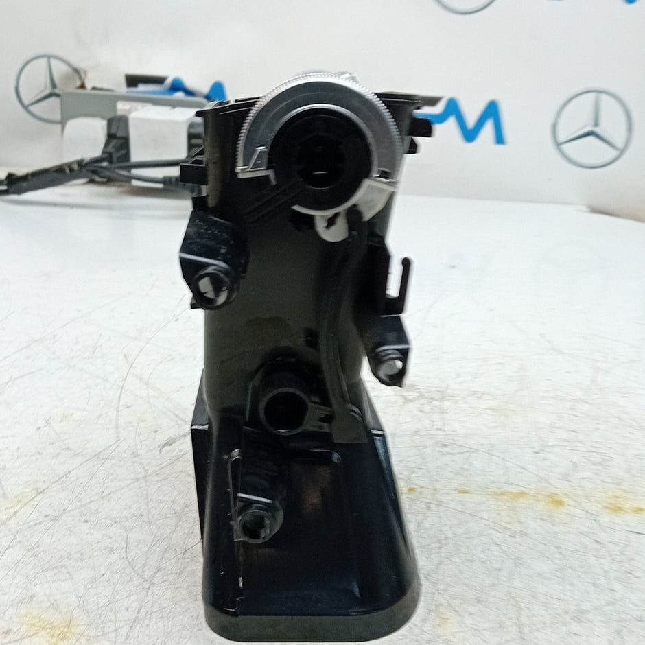 MERCEDES BENZ  E-CLASS W212 DASHBOARD  AIR VENT 2016 ON A21268303154 FM001544