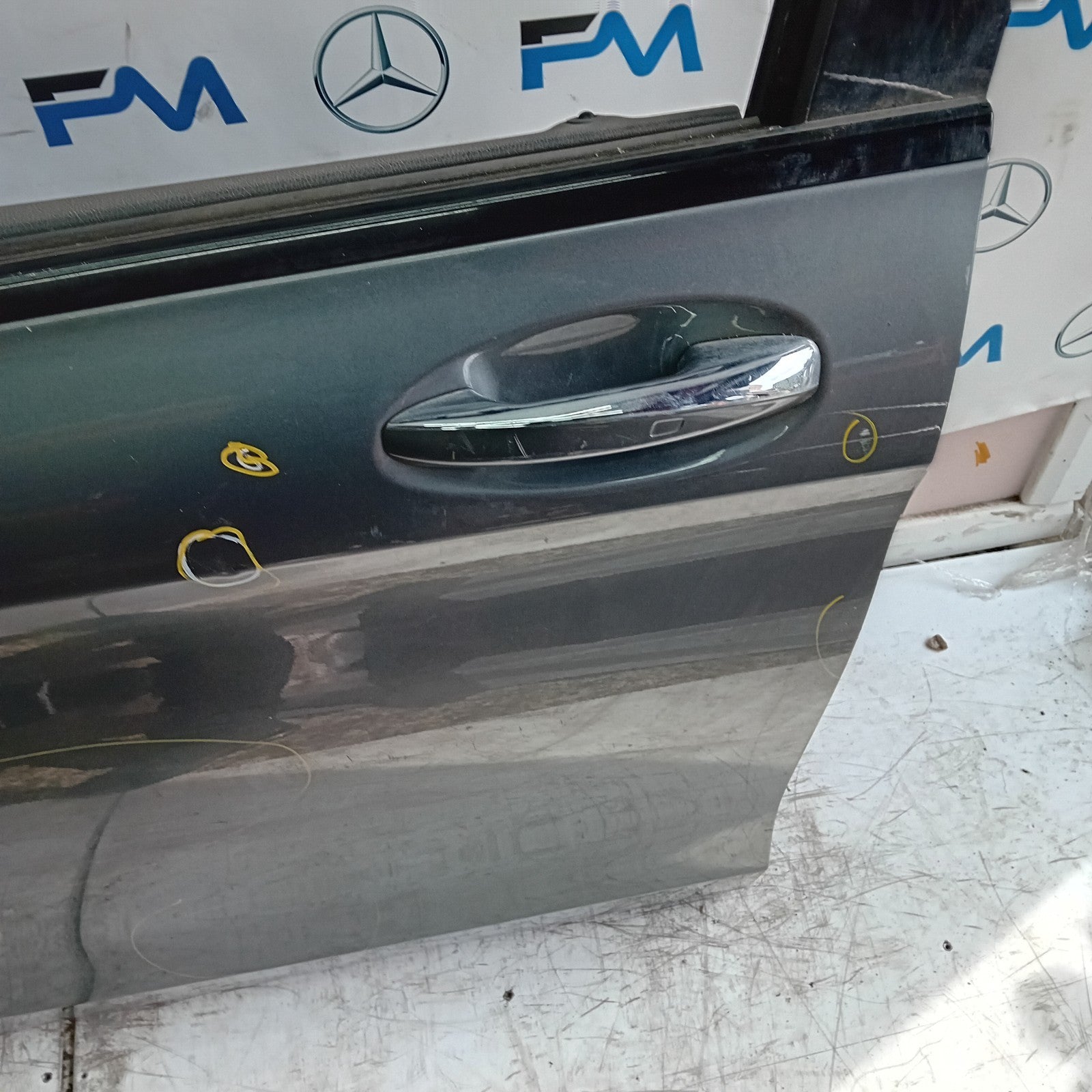 MERCEDES GLC X253 PASSENGER FRONT DOOR NSF BLACK 2016 ON GREY COMPLETE FMD213