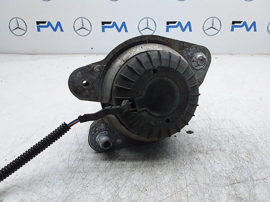 MERCEDES BENZ  S-CLASS  W222  ENGINE MOUNT LEFT NS A2222407517 FMR348