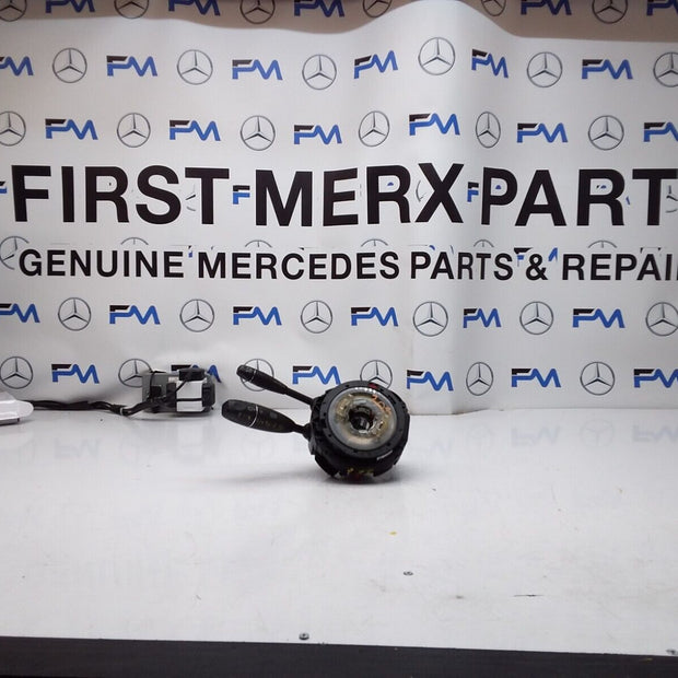 Mercedes E CLASS W212 INDICATOR/WIPER GEAR SELECT + SQUIB  2011 FM00575