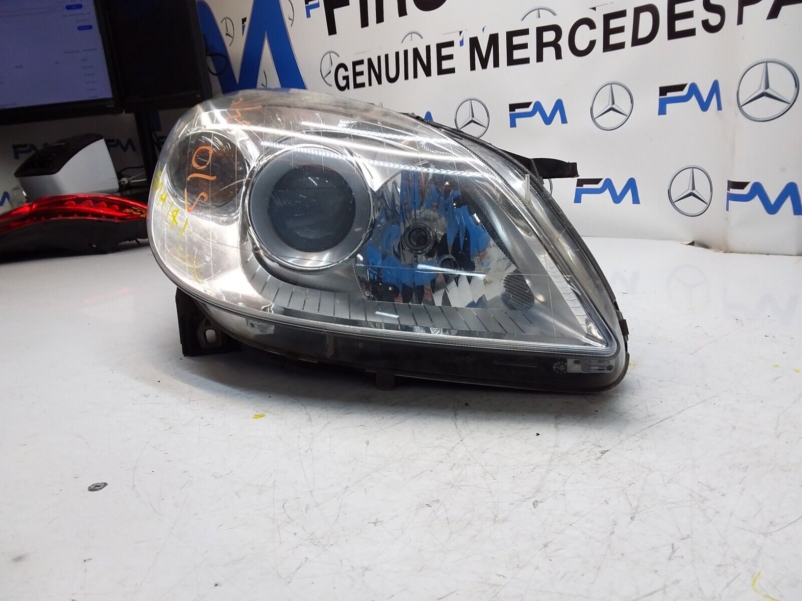 2009 MERCEDES B-CLASS W245 W169 HEADLIGHT DRIVER O/S A1698208061 FMH141