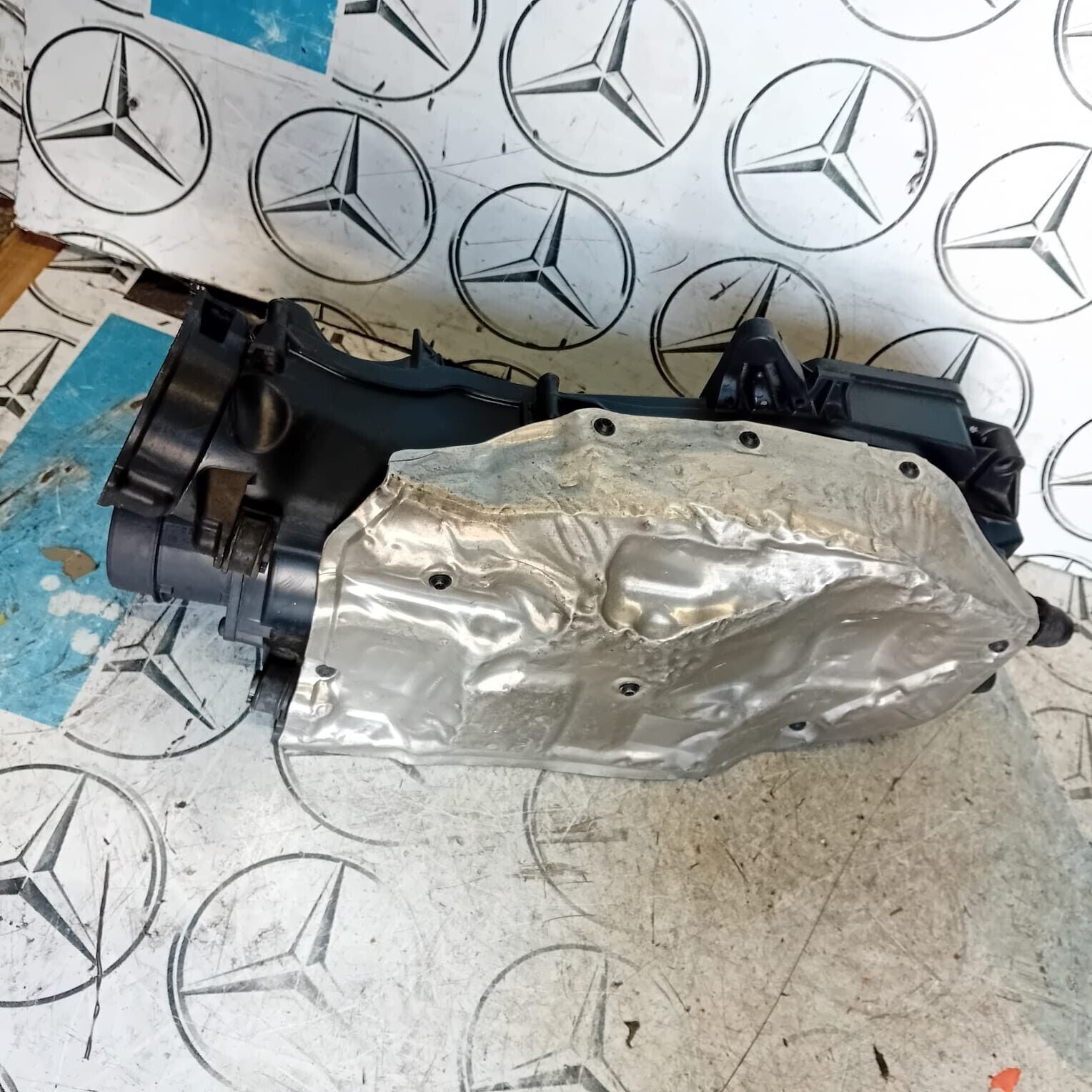 MERCEDES BENZ C CLASS W205 2.1 DIESEL AIR FILTER BOX HOUSING  A6510902501