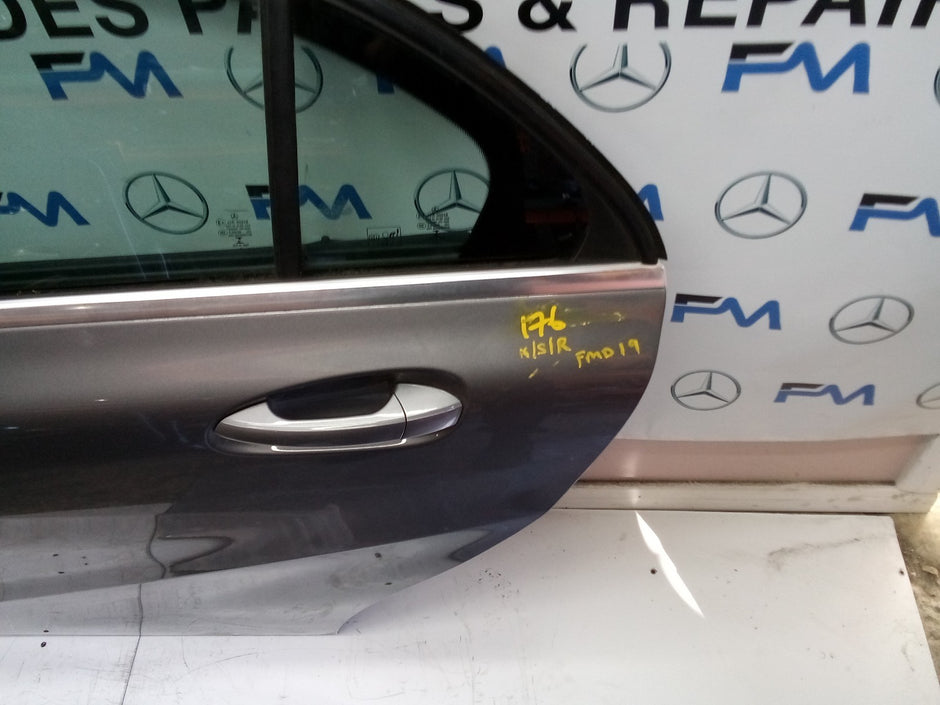 MERCEDES BENZ A CLASS W176 PASSENGER SIDE REAR DOOR ( NEAR SIDE REAR ) FMD19