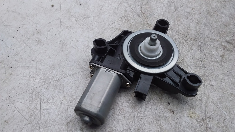 MERCEDES BENZ A-CLASS W177 WINDOW REGULATOR REAR RIGHT A0009060908 FMR421