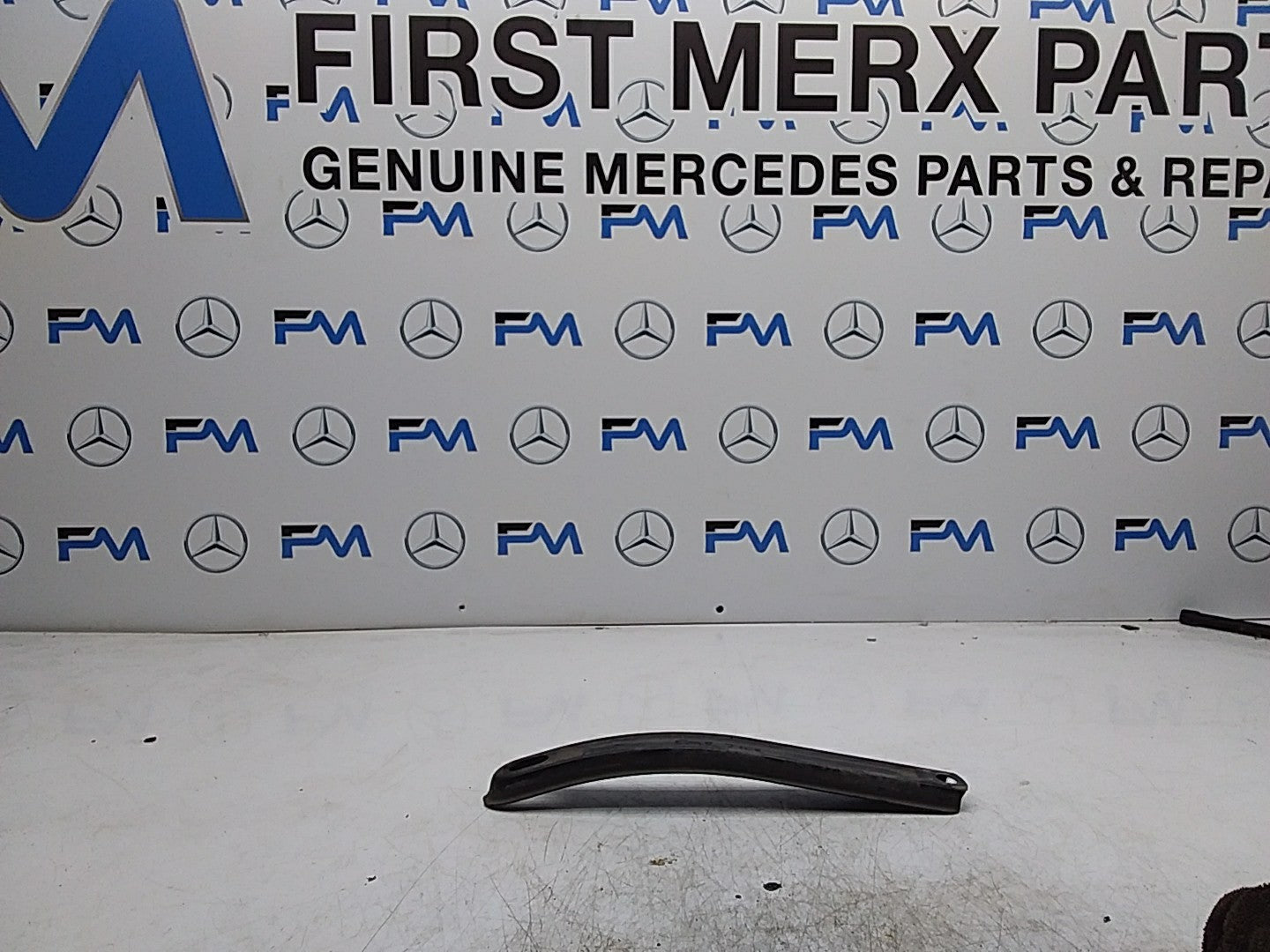 MERCEDES C-CLS W205 FRONT BUMPER CRASH BAR BRACKET A2056282000 FMR248