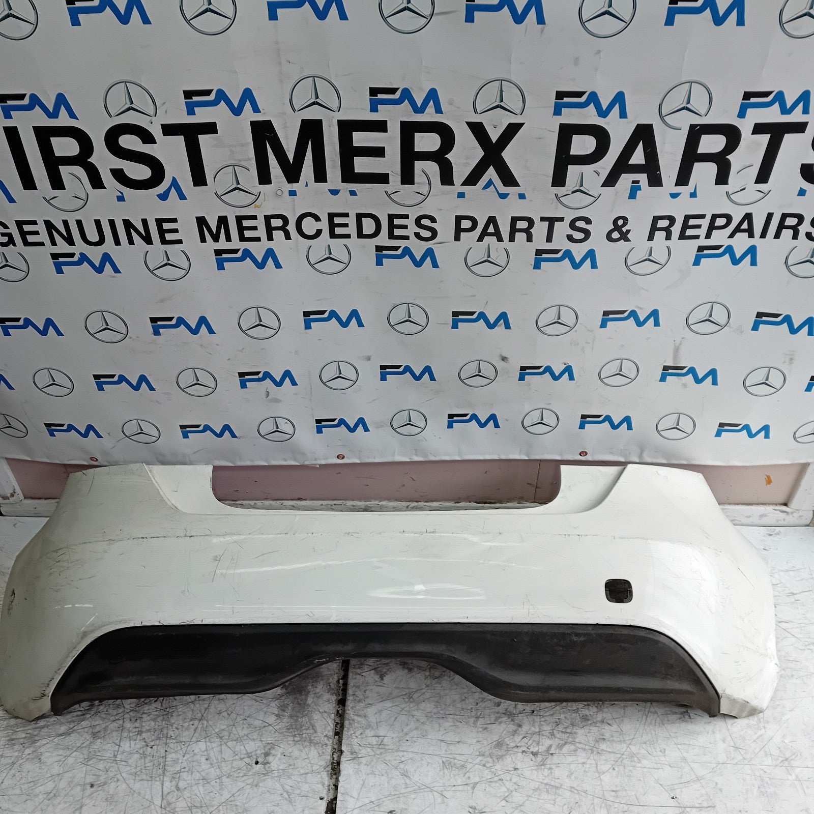 MERCEDES BENZ  A-CLASS W176 REAR BUMPER 2012-18 A1768850125 WHITE COMPLETE FMX25