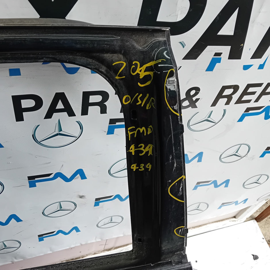 MERCEDES C-CLASS W205 SLN DRIVER REAR DOOR OSR BLACK 2014 ON FMD439