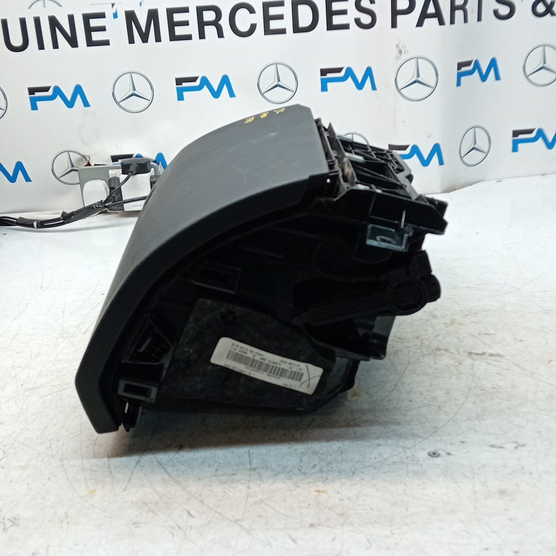 MERCEDES BENZ  E-CLASS W212 DASHBOARD GLOVEBOX  2015 A2126803191 FM001574