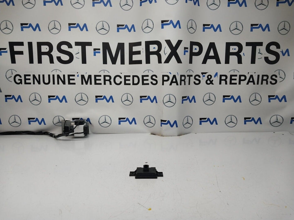 MERCEDES C CLASS CAMERA REAR CONTROL MODULE ECU A2229005613 2014-2021 FM00274