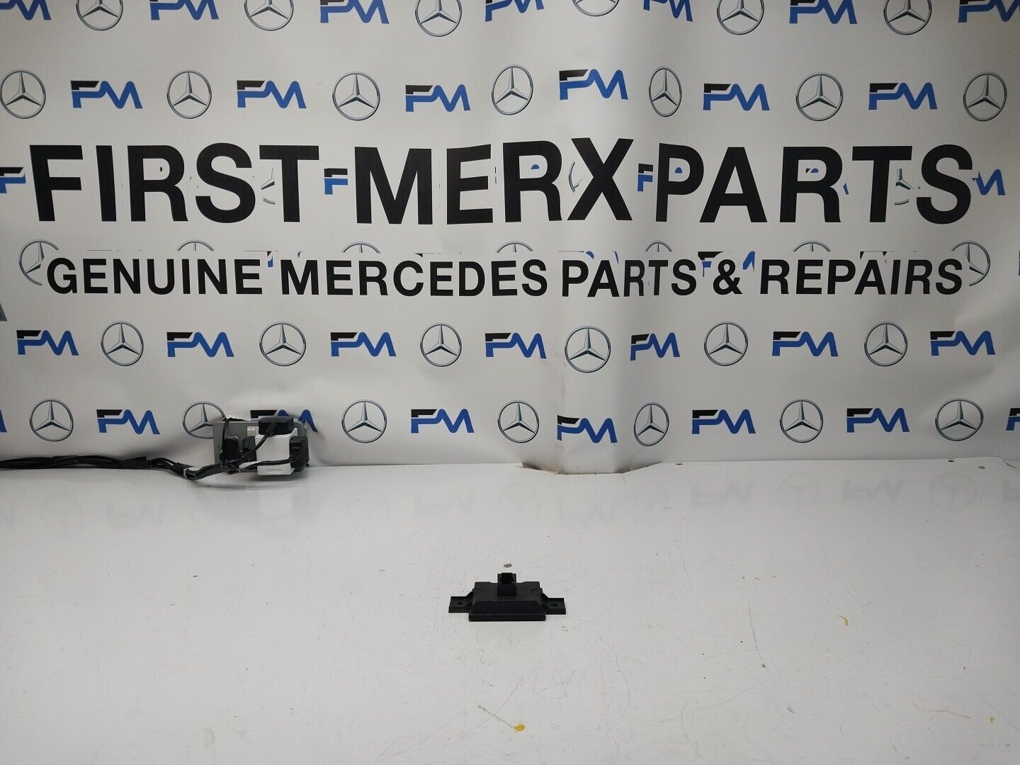 MERCEDES C CLASS CAMERA REAR CONTROL MODULE ECU A2229005613 2014-2021 FM00274