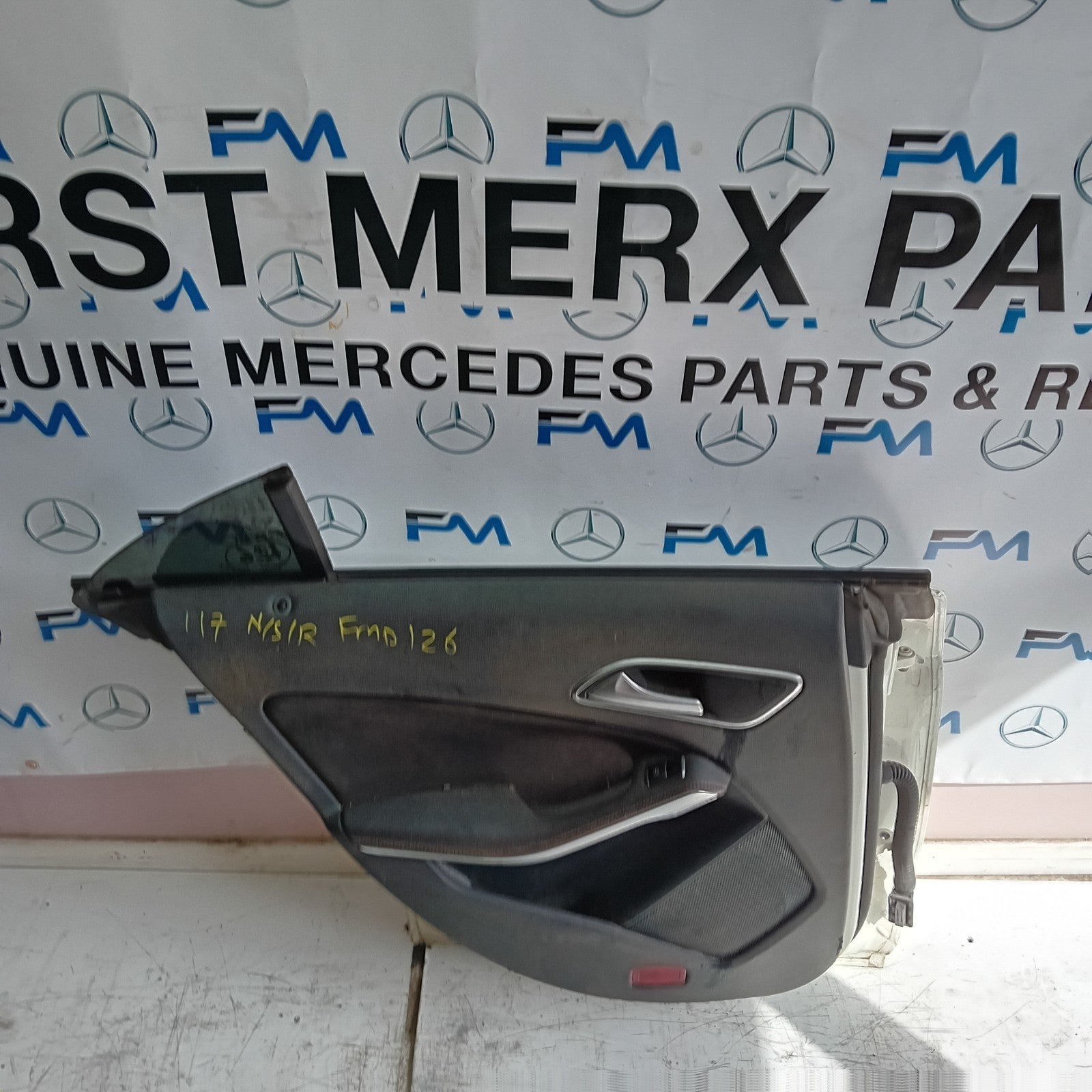 MERCEDES BENZ CLA W117 PASSENGER SIDE RESR DOOR N/S/R WHITE FMD126