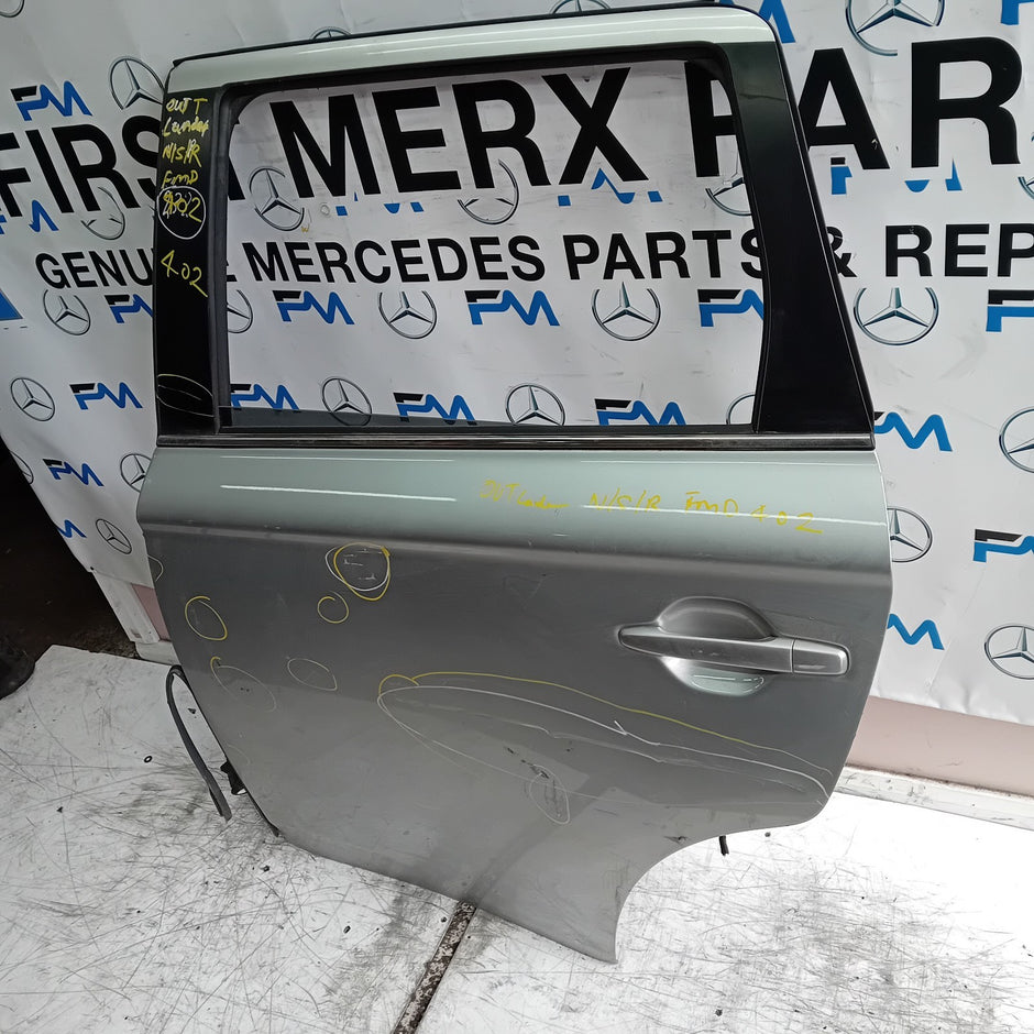 MITSUBISHI OUTLANDER MK3 PASSENGER REAR DOOR NSR BLACK 2013 FMD402