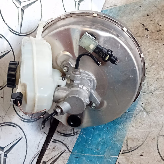 MERCEDES BENZ E-CLASS W213 BRAKE SERVO BOOSTER MASTER CYLINDER A2134300530