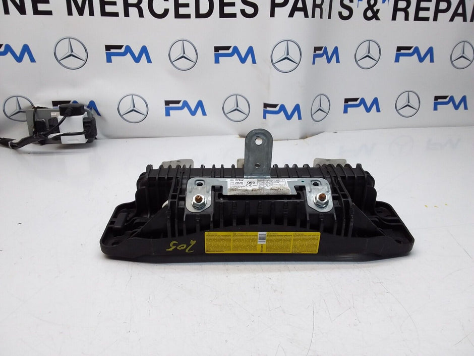 2020 MERCEDES BENZ C-CLASS W205 DRIVER SIDE KNEE AIRBAG A205860002 FM00339