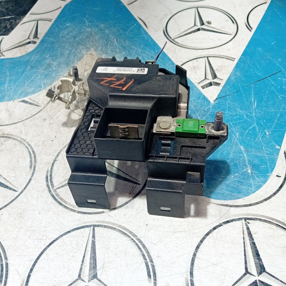 2018-2024 MERCEDES A CLASS W177 BATTERY FUSE BOX A2479063603