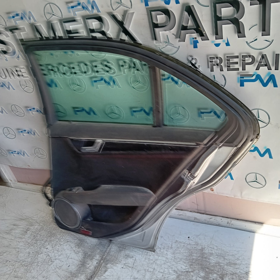 MERCEDES C-CLASS W204 SLN DRIVER REAR DOOR OSR 2011 SILVER COMPLETE FMD490