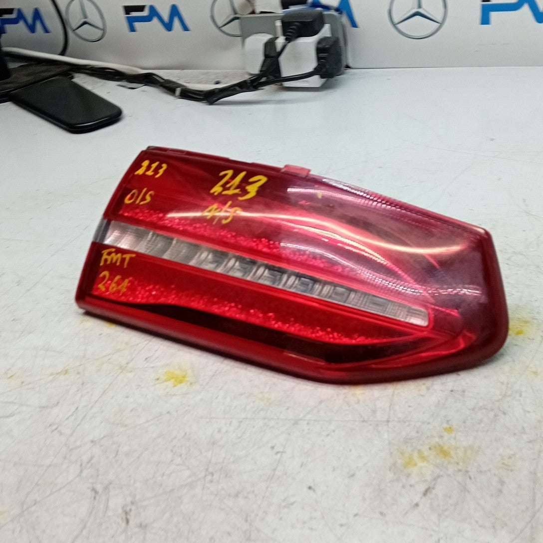 MERCEDES BENZ  E-CLASS W213 PASSENGER LEFT NS REAR TAIL LIGHT FMT264
