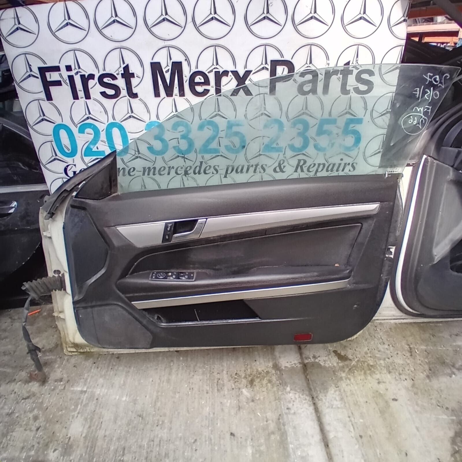 MERCEDES BENZ E-CLASS COUPE  W207  DRIVER SIDE  DOOR ( OFF SIDE )