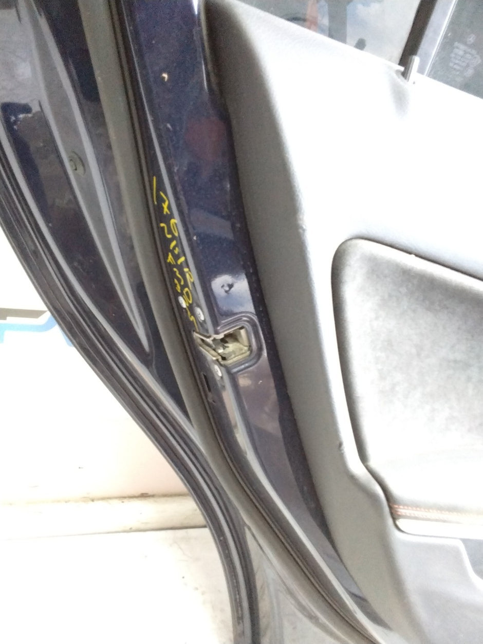 MERCEDES A-CLASS W176 PASSENGER REAR DOOR NSR BLUE 2012-18 COMPLETE FMD325