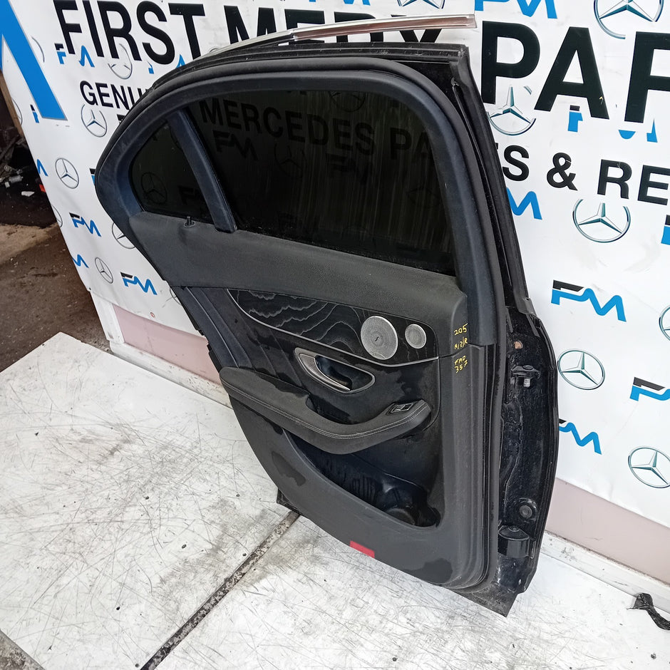 MERCEDES C-CLASS W205 PASSENGER REAR DOOR NSR  2014 ON BLACK COMPLETE FMD357