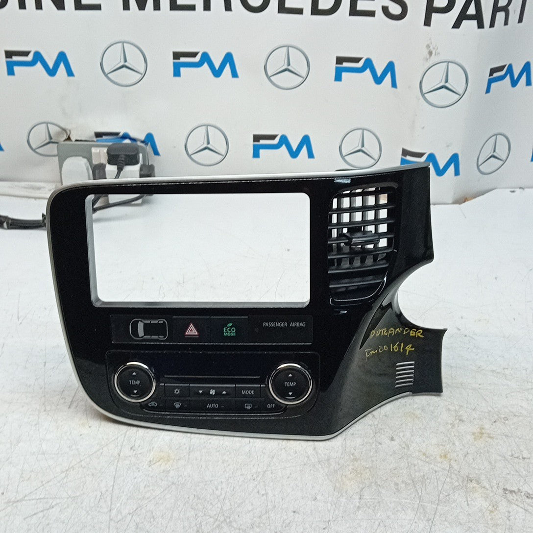 MITSUBISHI OUTLANDER DASHBOARD DISPLAH TRIM + AIR VENT + SWITCH 8002B FM001614