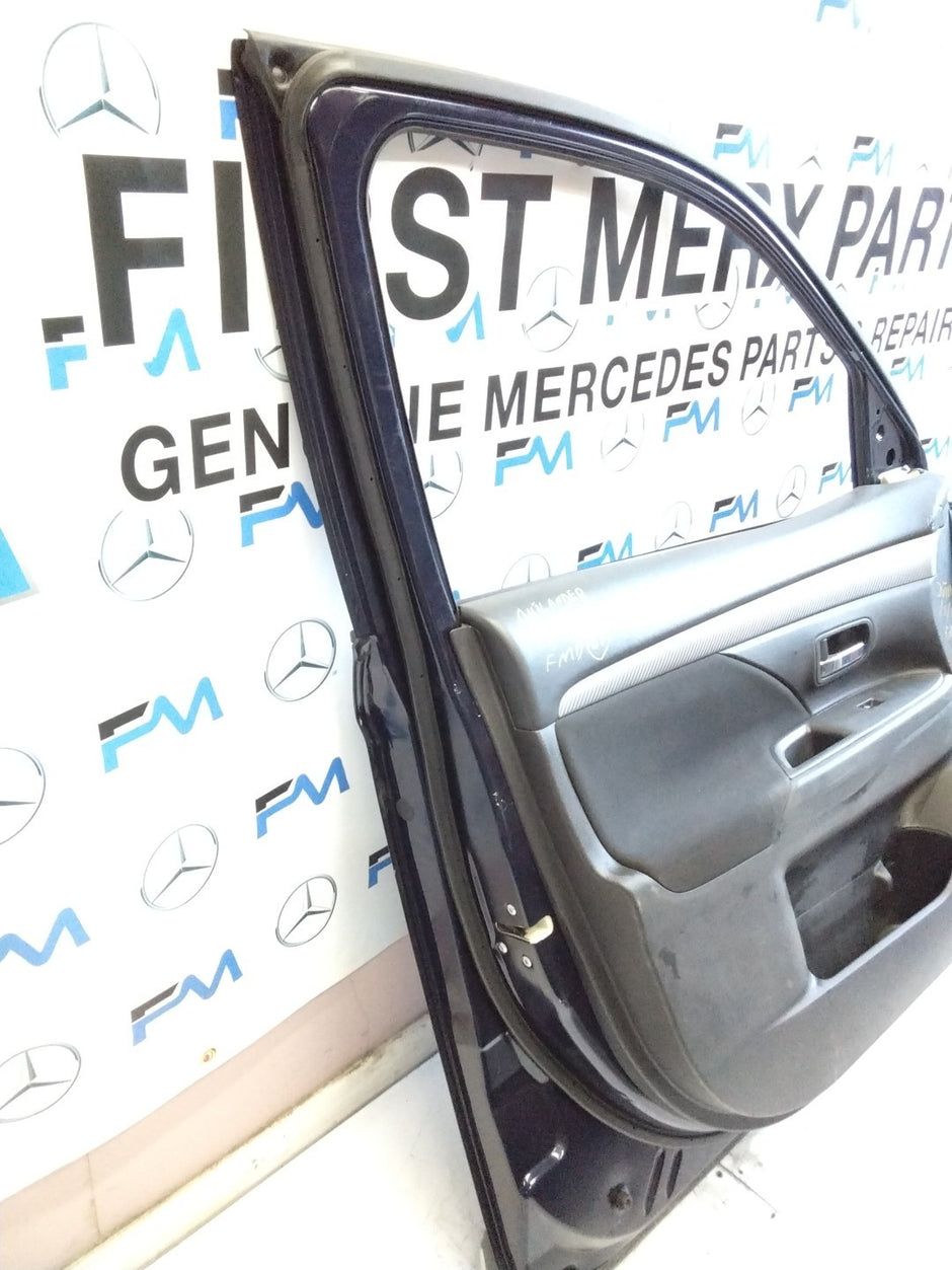 MITSUBISH OUTLANDER PASSENGER SIDE FRONT DOOR N/S/F COMPLETE BLUE FMD67