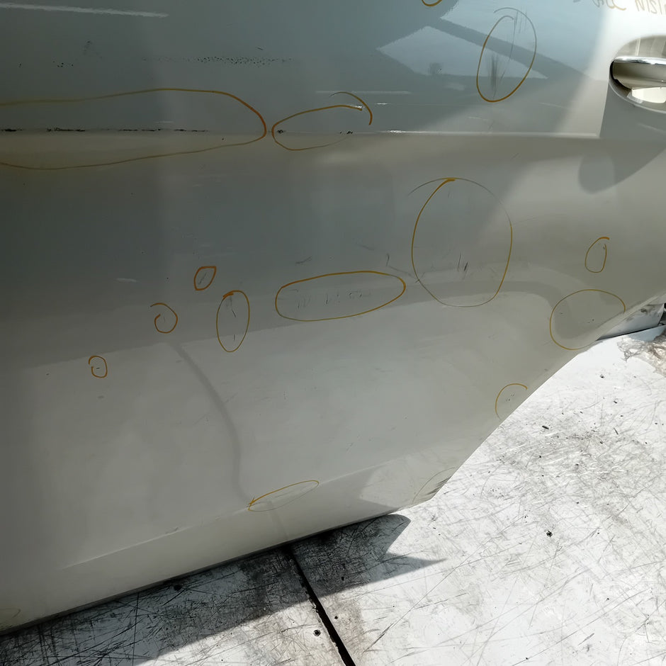 MERCEDES GLC W253 PASSENGER REAR SIDE DOOR NSR 2016 ON WHITE COMPLETE FMD279
