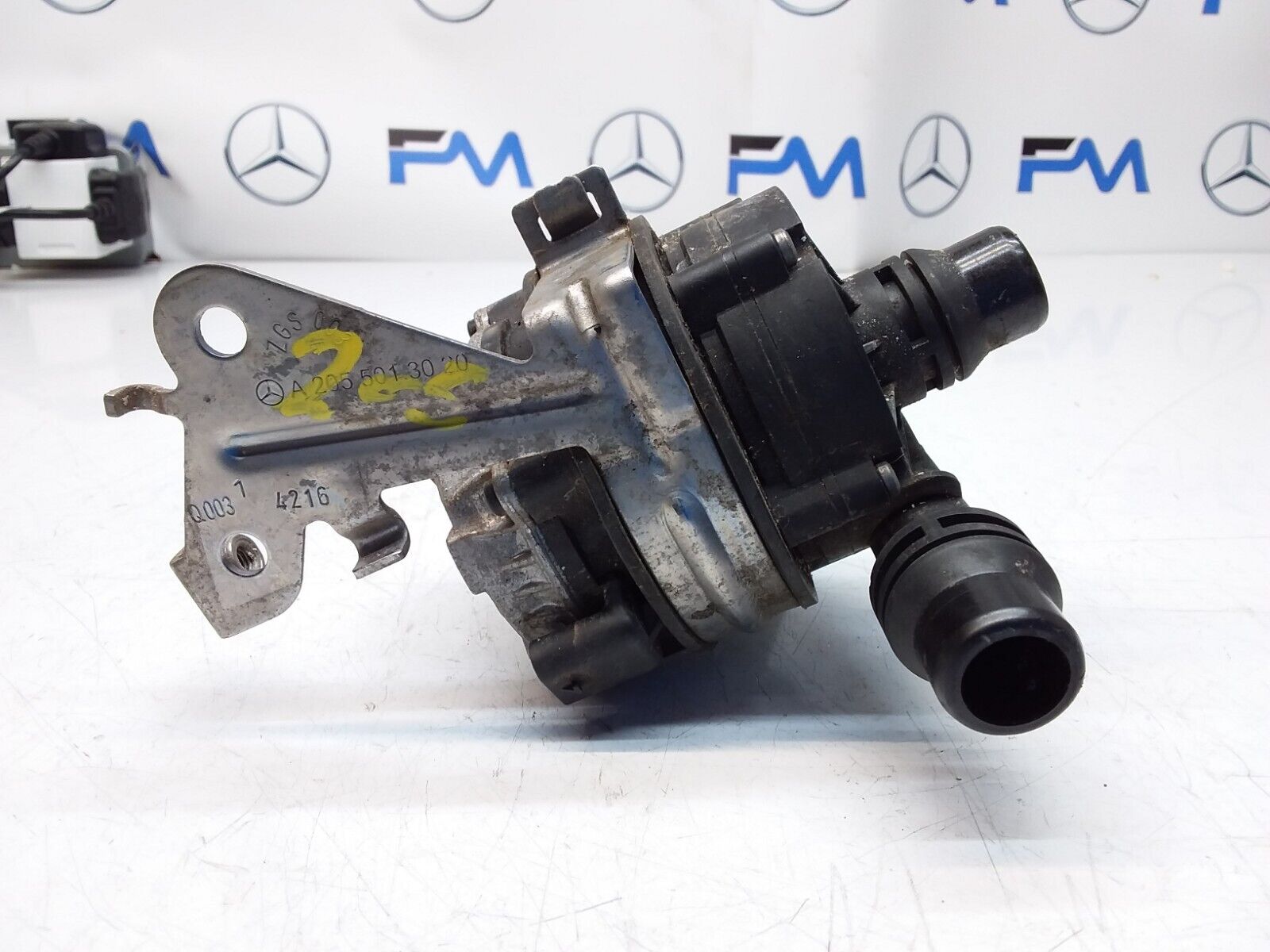 MERCEDES C-CLASS W205 ELECTRIC COOLER WATER PUMP A2055013020 FM00398