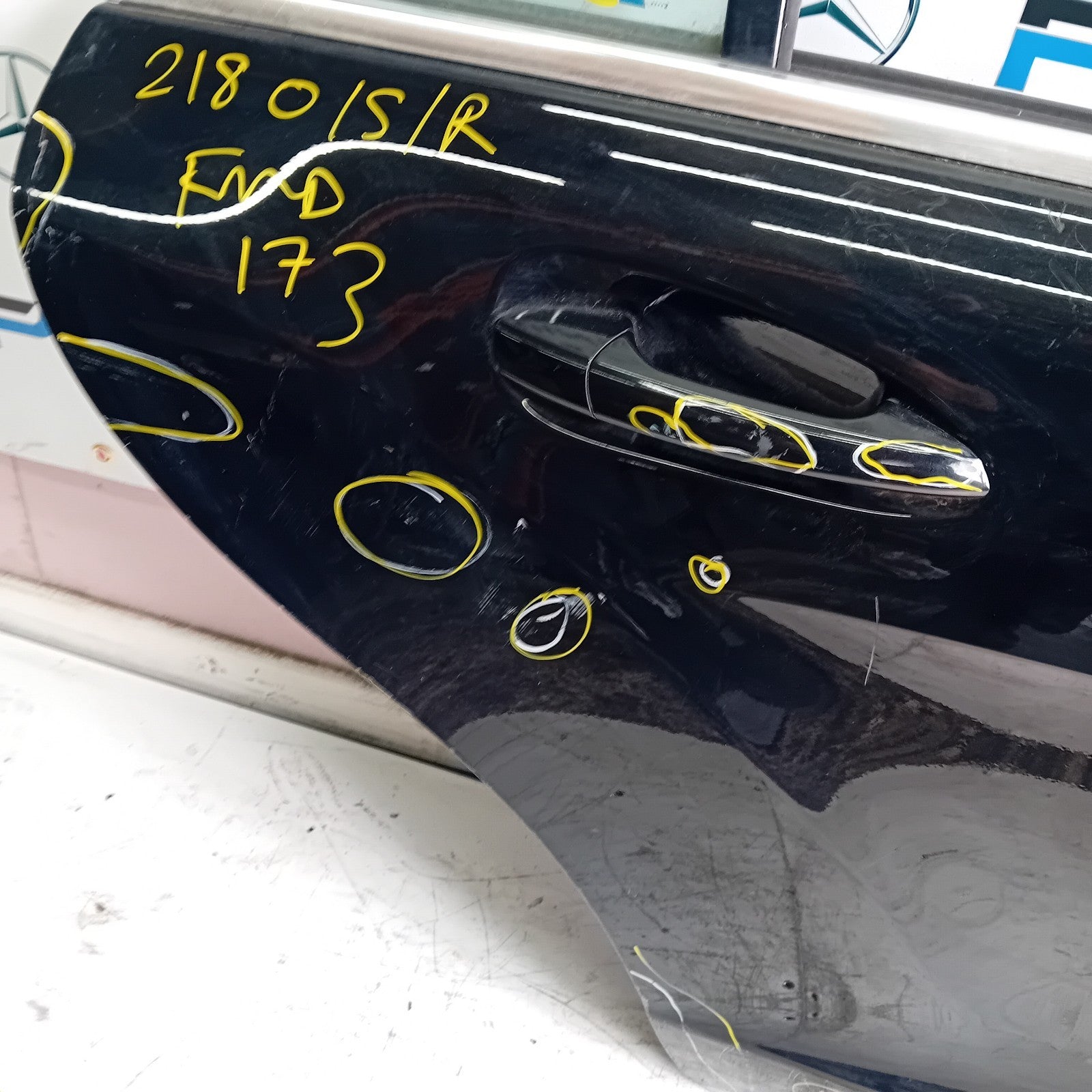 MERCEDES CLS W218 COUPE DRIVER SIDE REAR DOOR 2011-17 BLACK COMPLETE FMD173