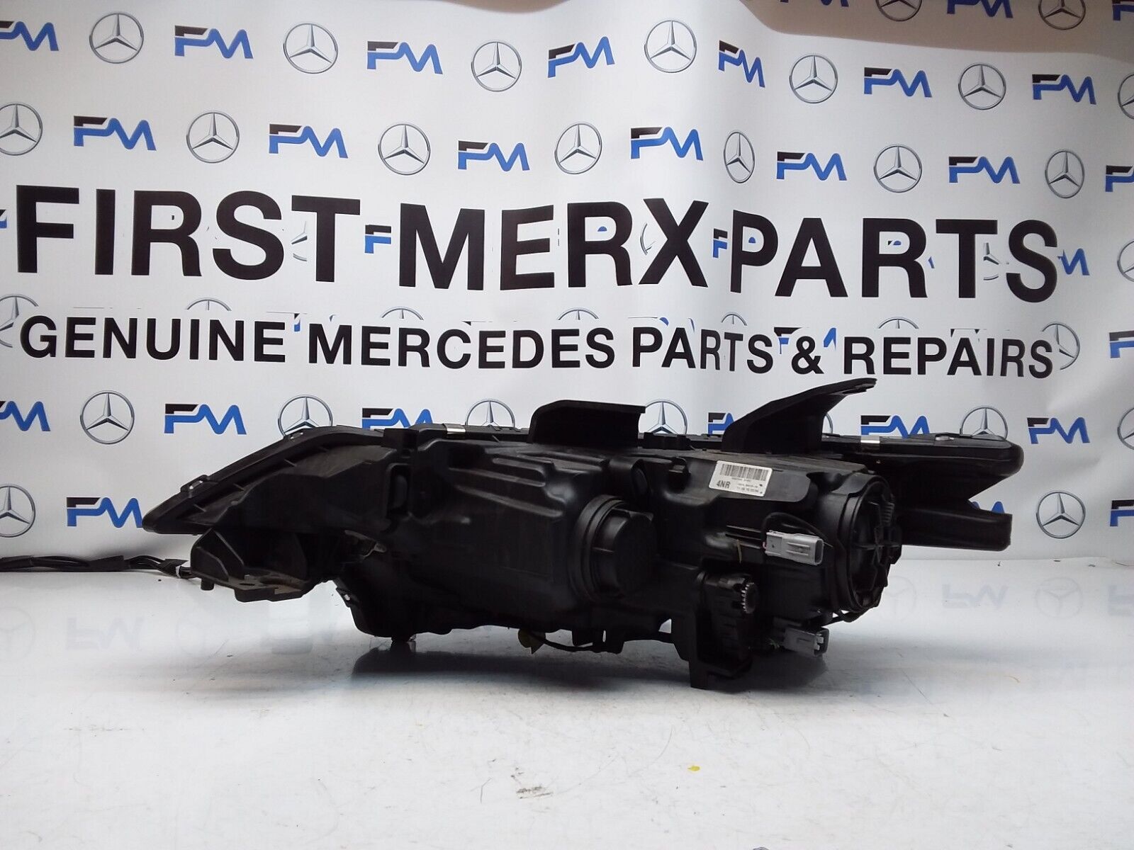 MITSUBISHI OUTLANDER MK3 2015 HEADLIGHT DRIVER SIDE RIGHT R0094N 090U FMH73