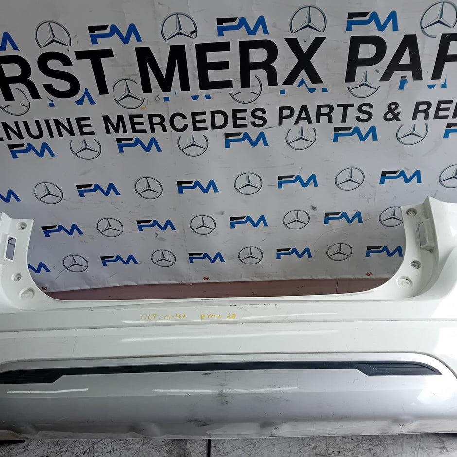 MITSUBISHI OUTLANDER MK3 REAR BUMPER 2013 WHITE COMPLETE 4B45X FMX68