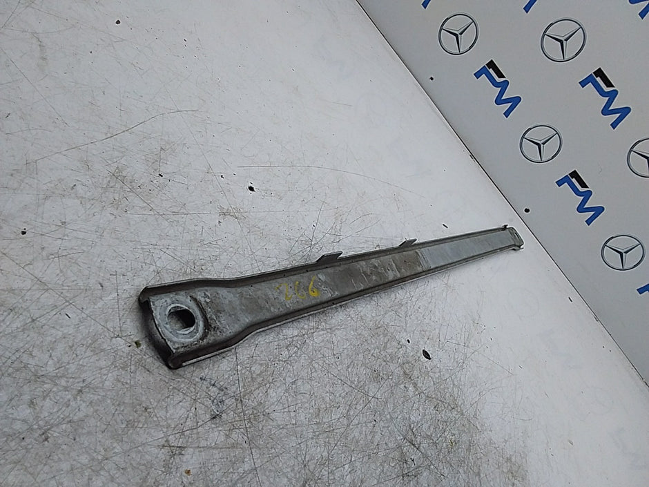 MERCEDES C-CLS W206 STRUT BRACE BAR FMR230