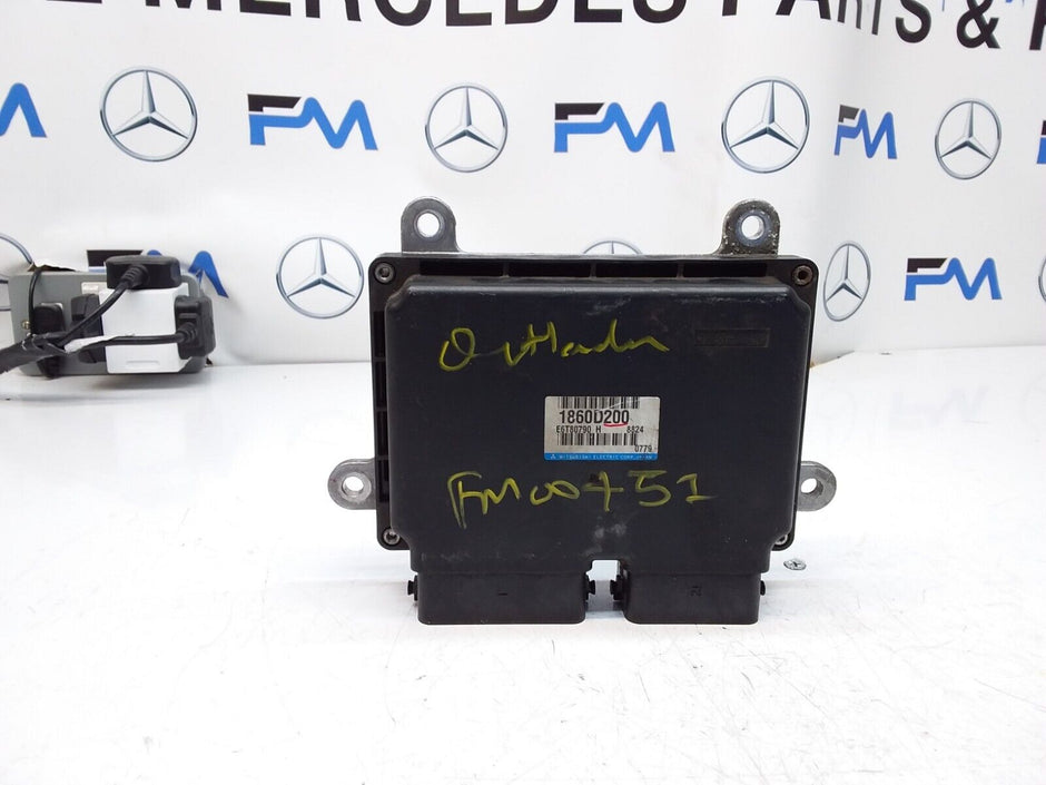 MITSUBISHI  OUTLANDER MK3 ENGINE ECU CONTROL MODULE 1860D200 FM00451