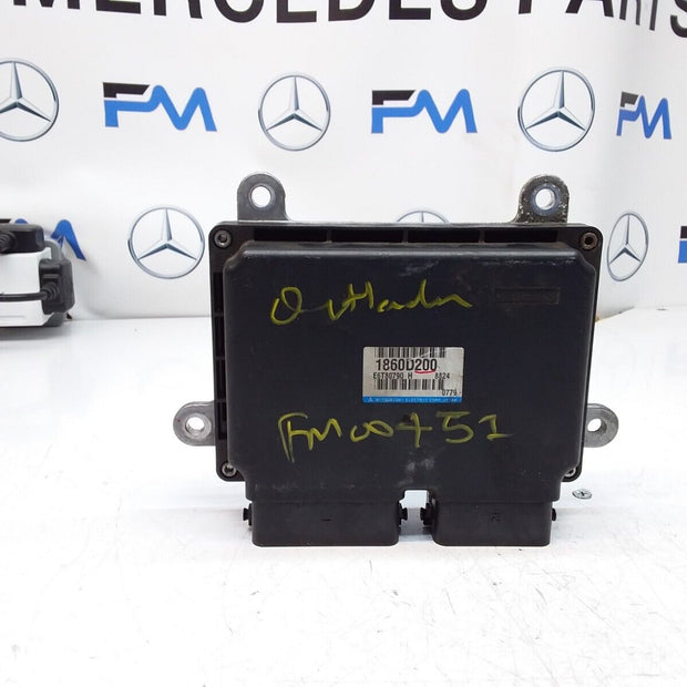 MITSUBISHI  OUTLANDER MK3 ENGINE ECU CONTROL MODULE 1860D200 FM00451