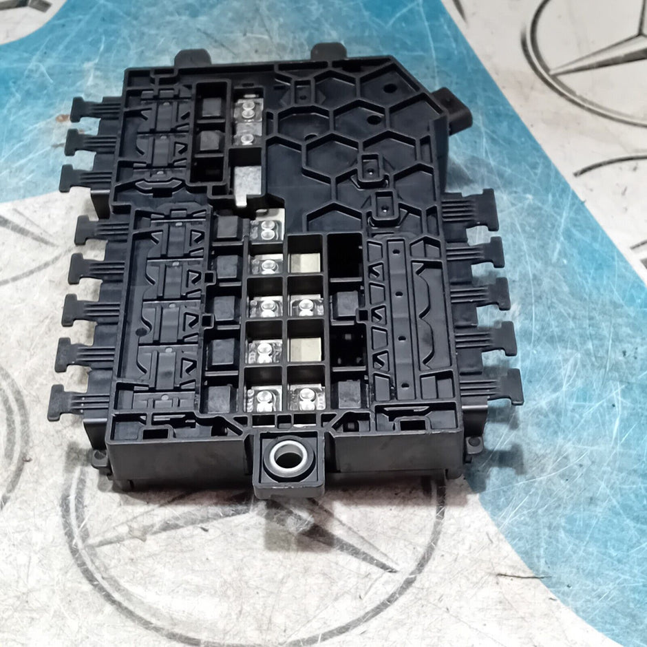 MERCEDES BENZ C CLASS W205 FUSE BOX RELAY DISTRIBUTION BOX A2055402850