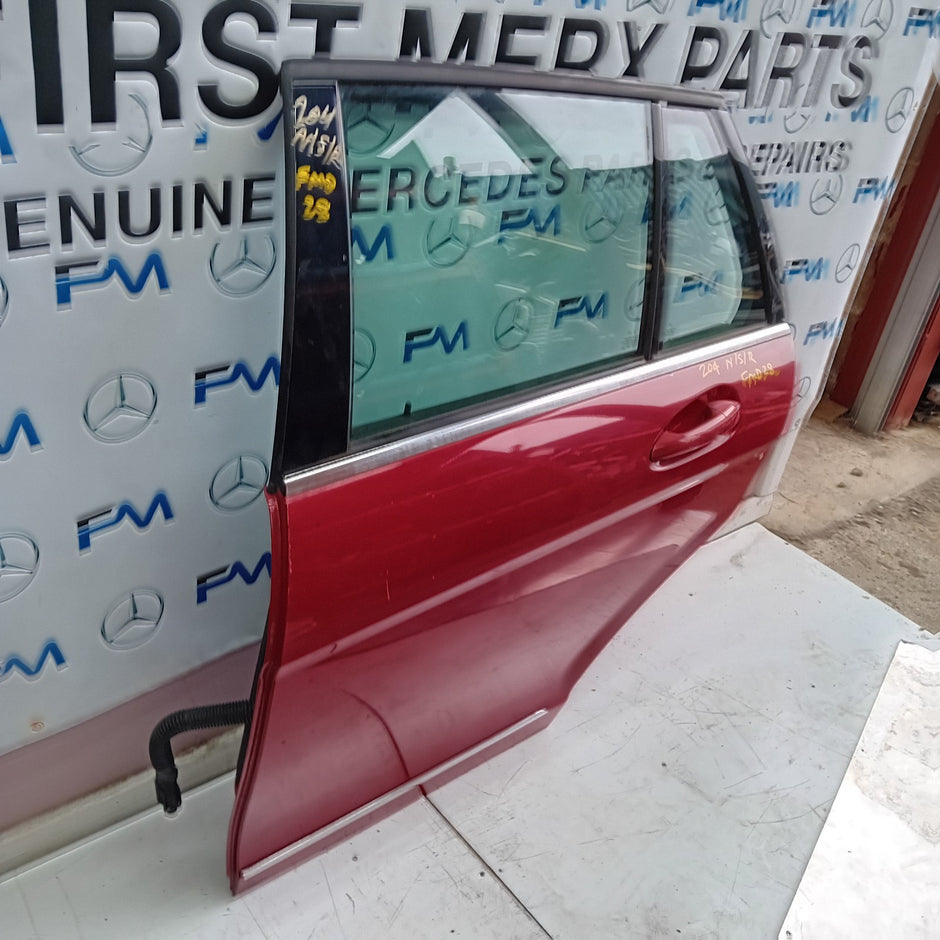 MERCEDES ESTATE C-CLASS W204 PASSENGER REAR DOOR (N/S/R) RED 2008-2014 FMD28