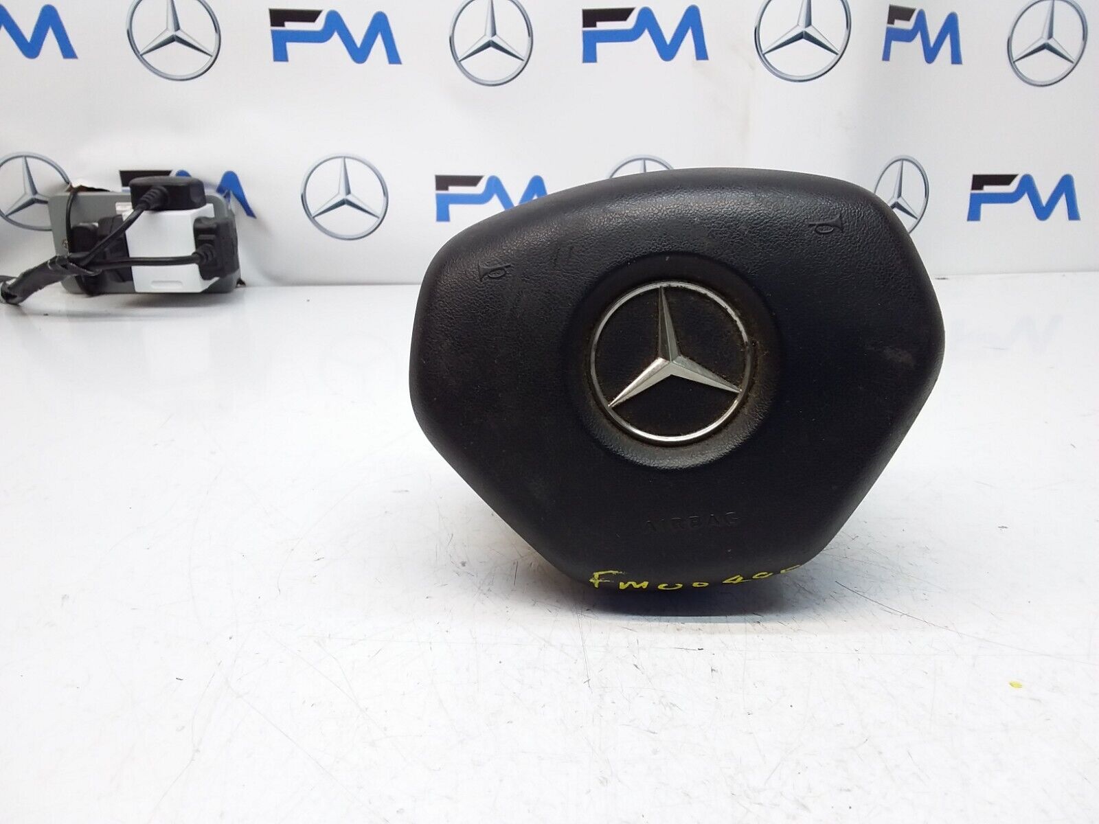 MERCEDES E-CLASS W204 STEERING WHEEL AIRBAG 307801598162-AD FM00495 