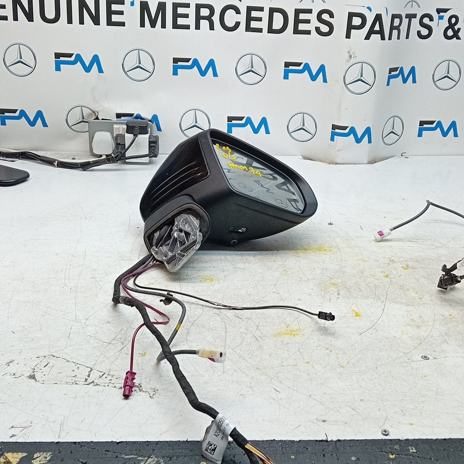 MERCEDES C-CLASS W205 DRIVER WING MIRROR OSF BLACK PL CAMERA A2058105001 FMM74