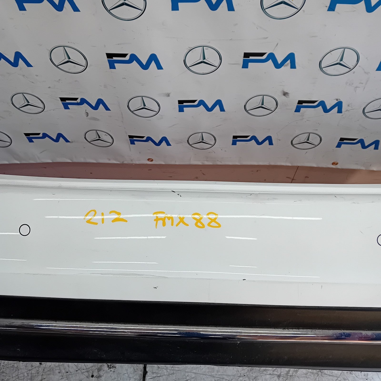MERCEDES E-CLASS W212 ESTATE REAR BUMPER WHITE 2016 ON A2128853238 FMX88